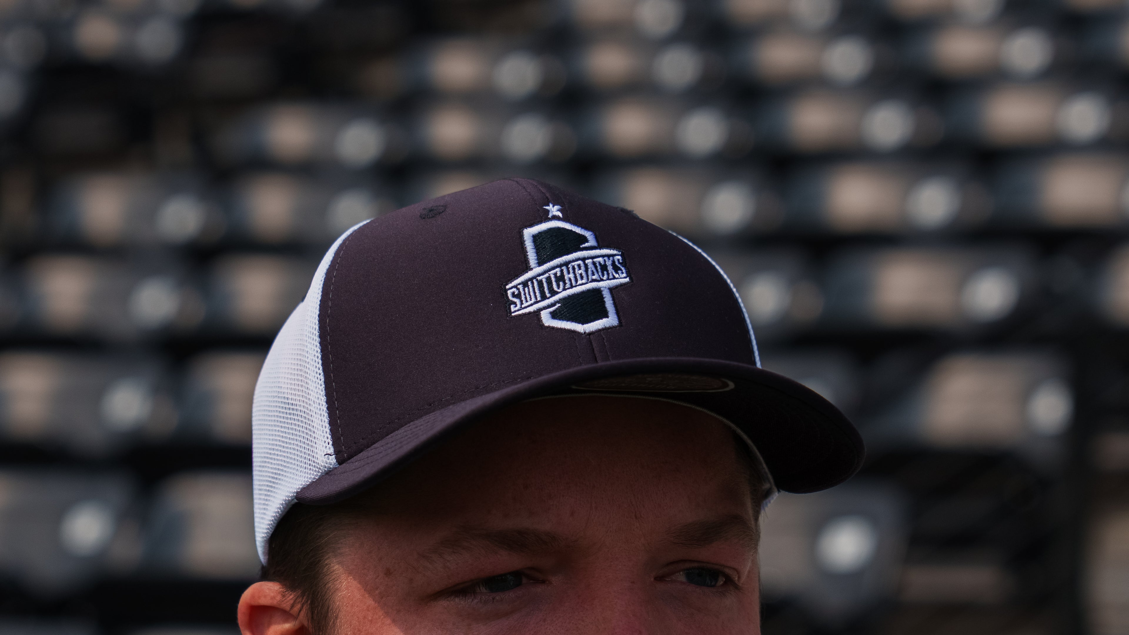 Flux Black - White Crest Hat