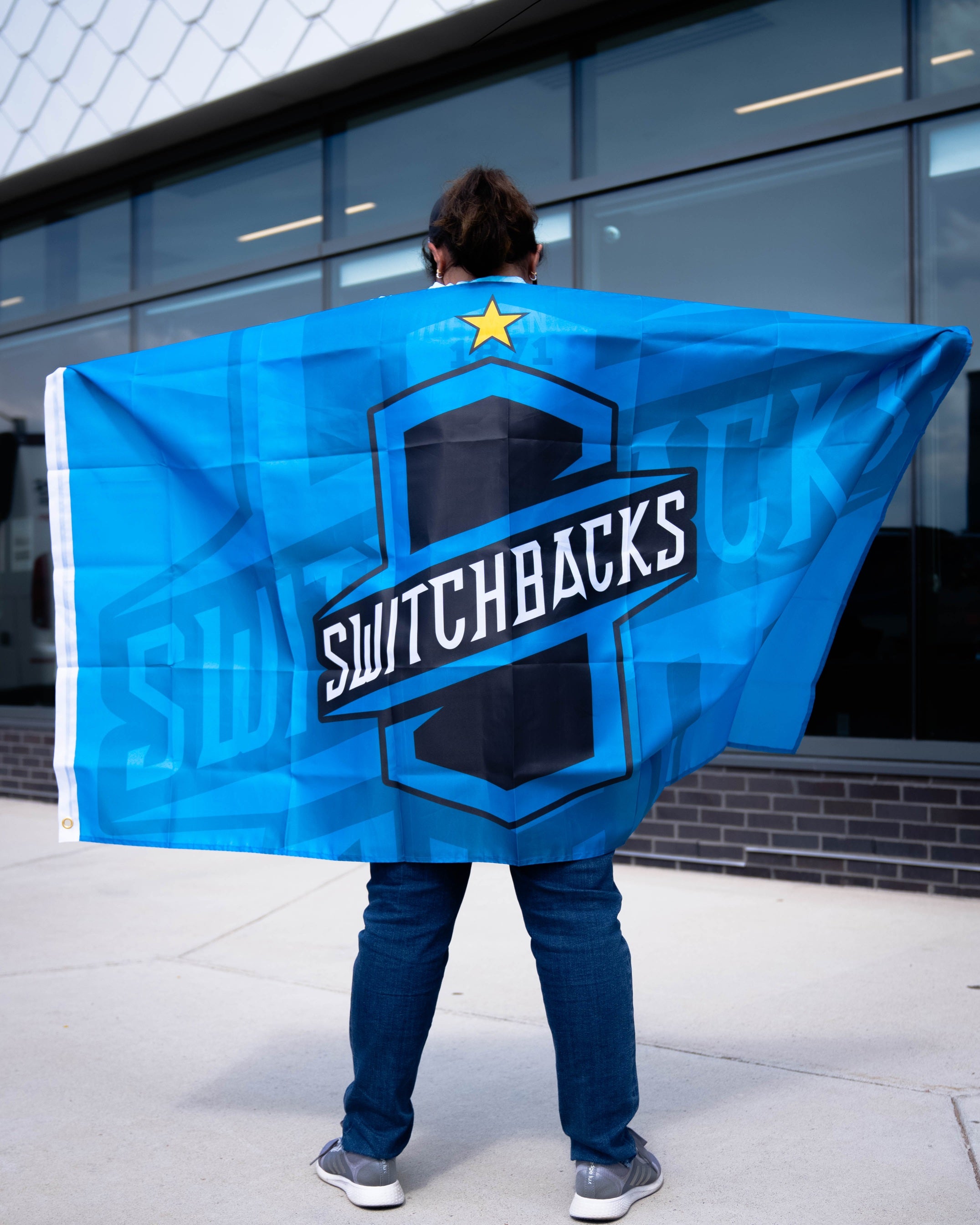 Cyan Flag w/Gold Star