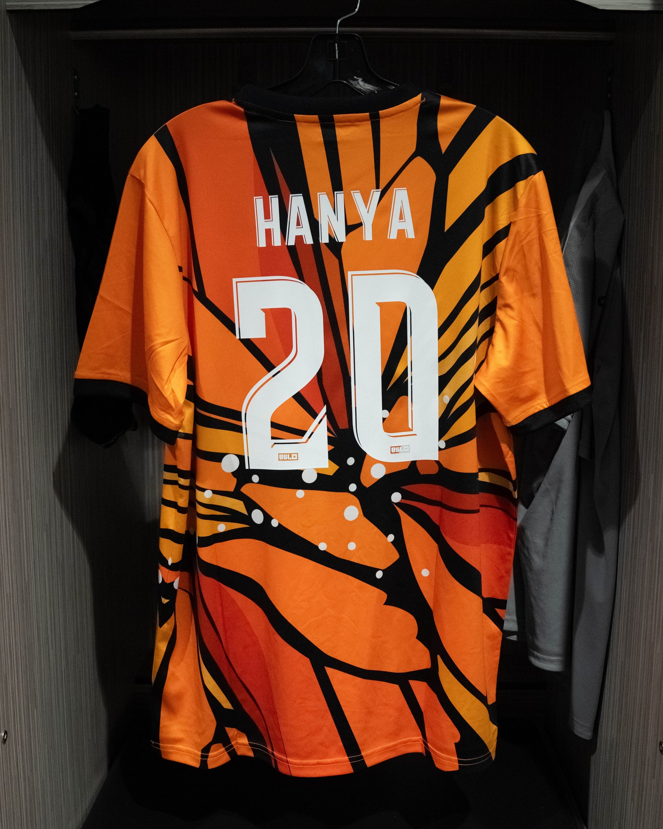 Monarch Jersey Auction - #20 Yosuke Hanya
